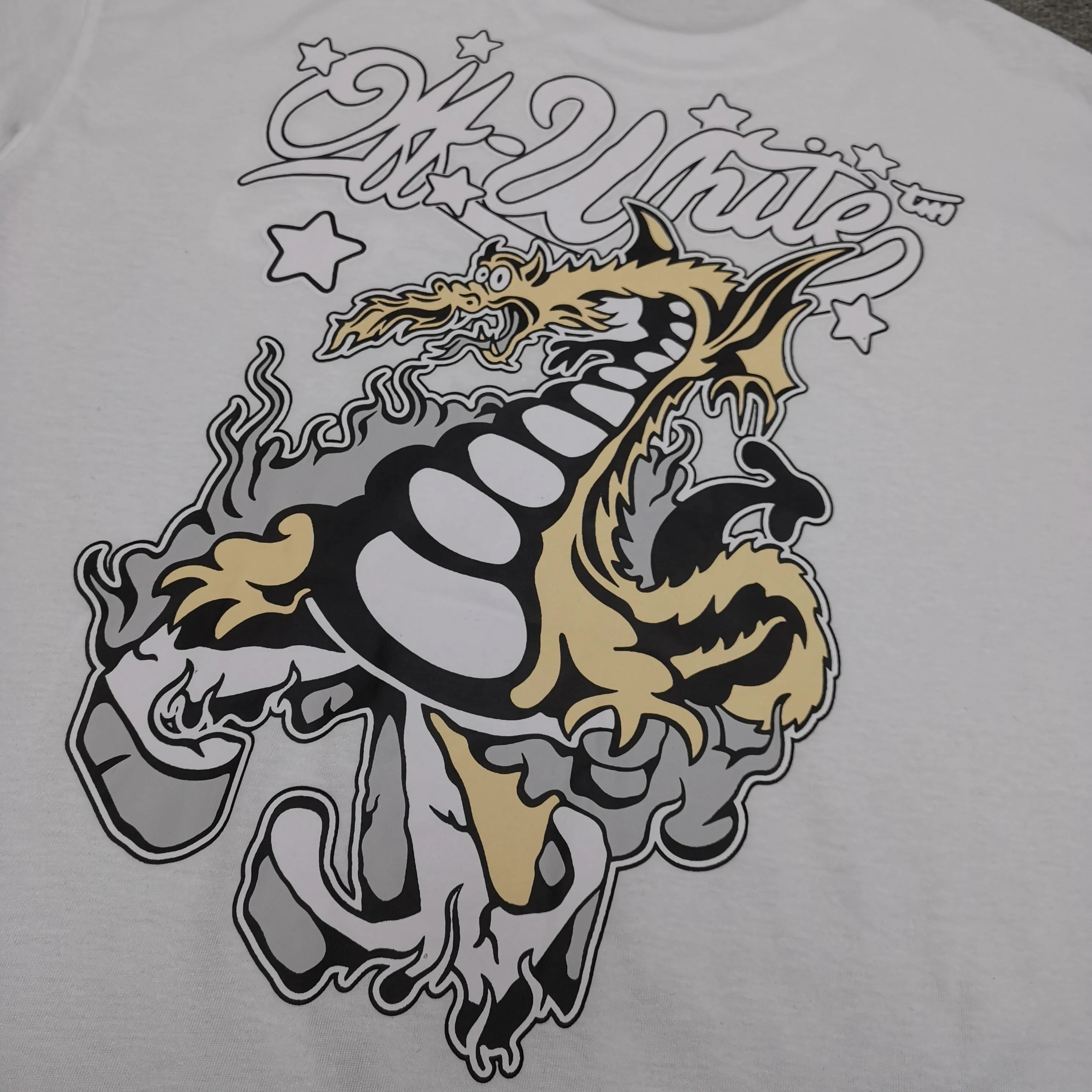 Off white top version, new Dragon's Legend loose version short-sleeved T-shirt Size: S M L XL Color: Black White p240